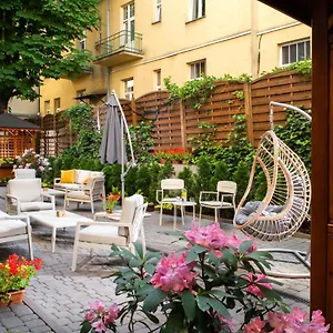 https://hotel-amber.krakowhotelspoland.com